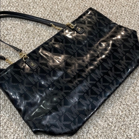 Michael Kors Hand Bag - Picture 5 of 5